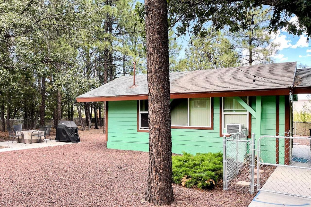 Pet-Friendly Lakeside Cottage With Grill And Fire Pit! Pinetop-Lakeside Exteriér fotografie